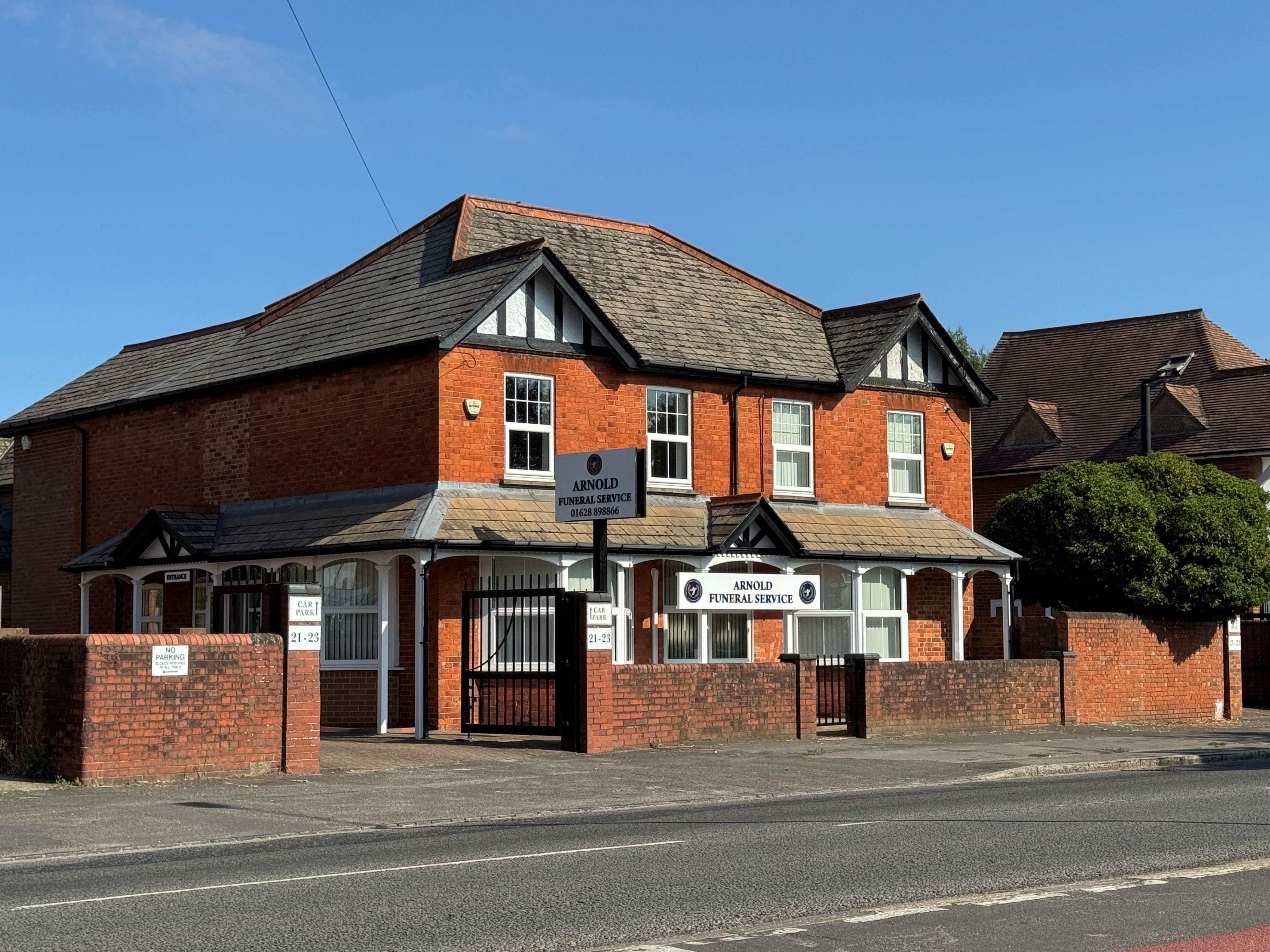 Arnold Funeral Service Marlow branch exterior on Little Marlow Road